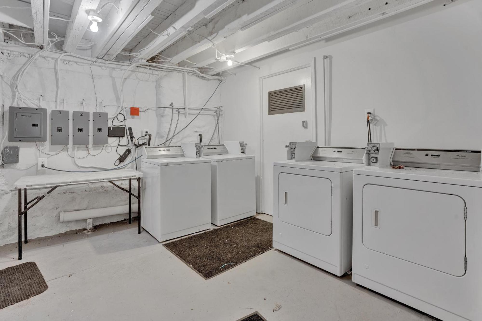 Renovated 1br In Germantown *