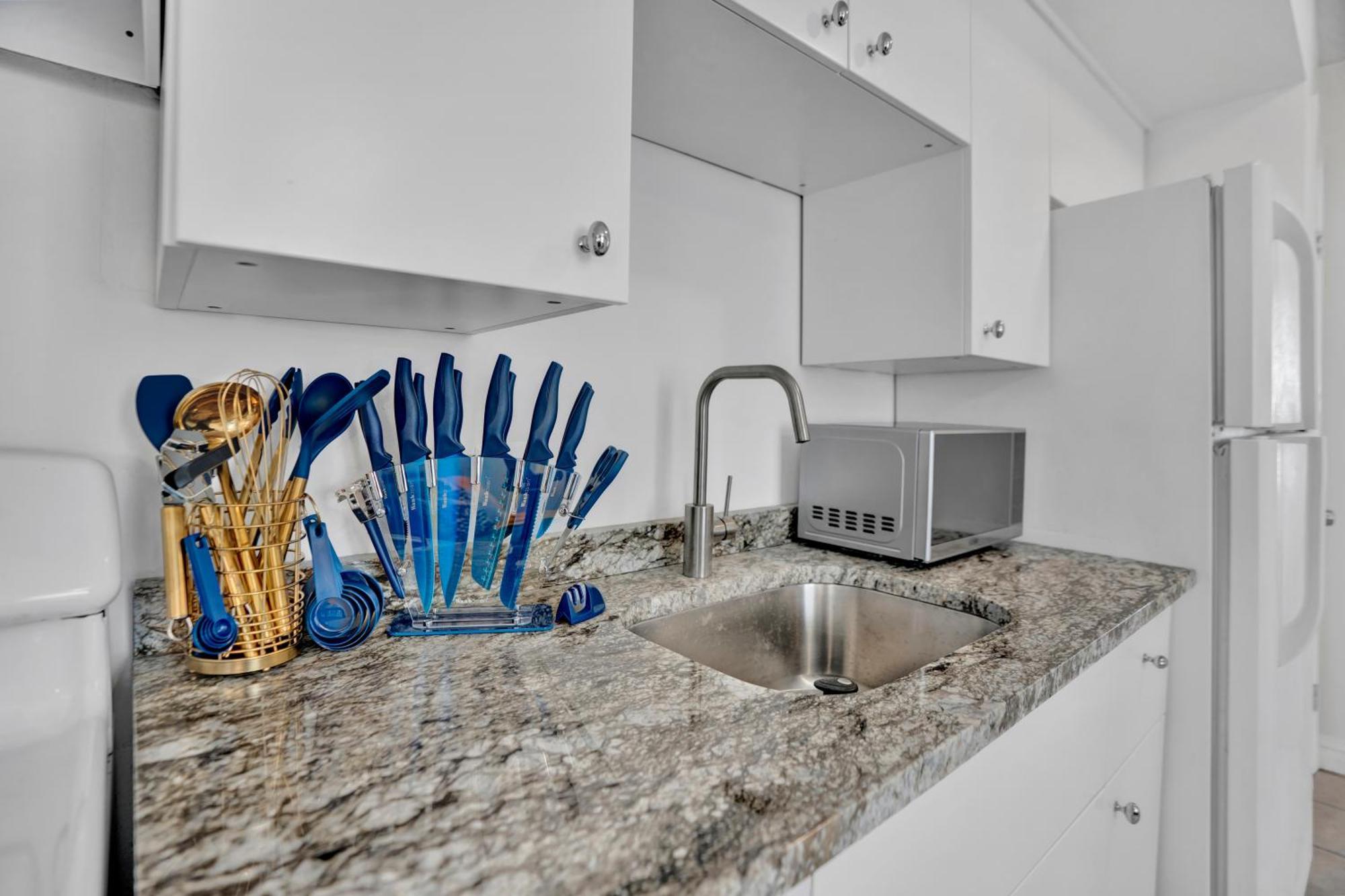 Apartment Renovated 1br In Germantown *